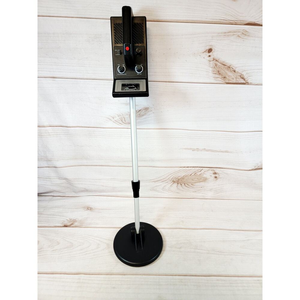 MD-3005 Discriminator Metal Detector 8" Coil Compact Tested